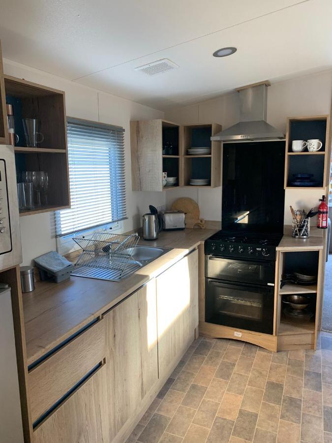 Mv7 Suffolk Sands Holiday Park Felixstowe Ngoại thất bức ảnh